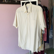 Load image into Gallery viewer, 1990’s Short sleeve Button down
