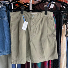 Load image into Gallery viewer, International concepts cargo shorts
