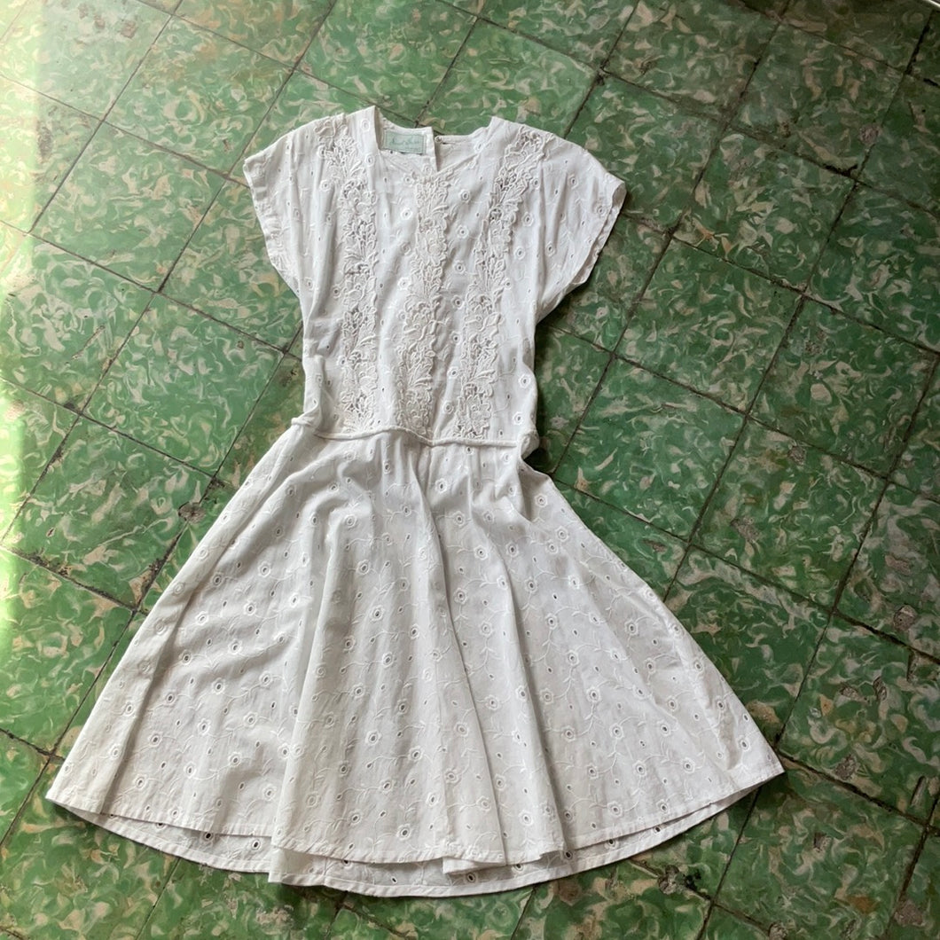 Sweet Briar 1940’s white dress